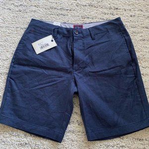 Navy UNTUCKit Shorts - Sz 32
